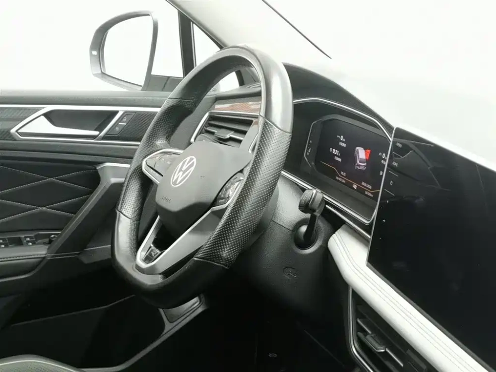 Volkswagen Tiguan L 2022 330TSI Auto 2WD R-Line Premium Edition