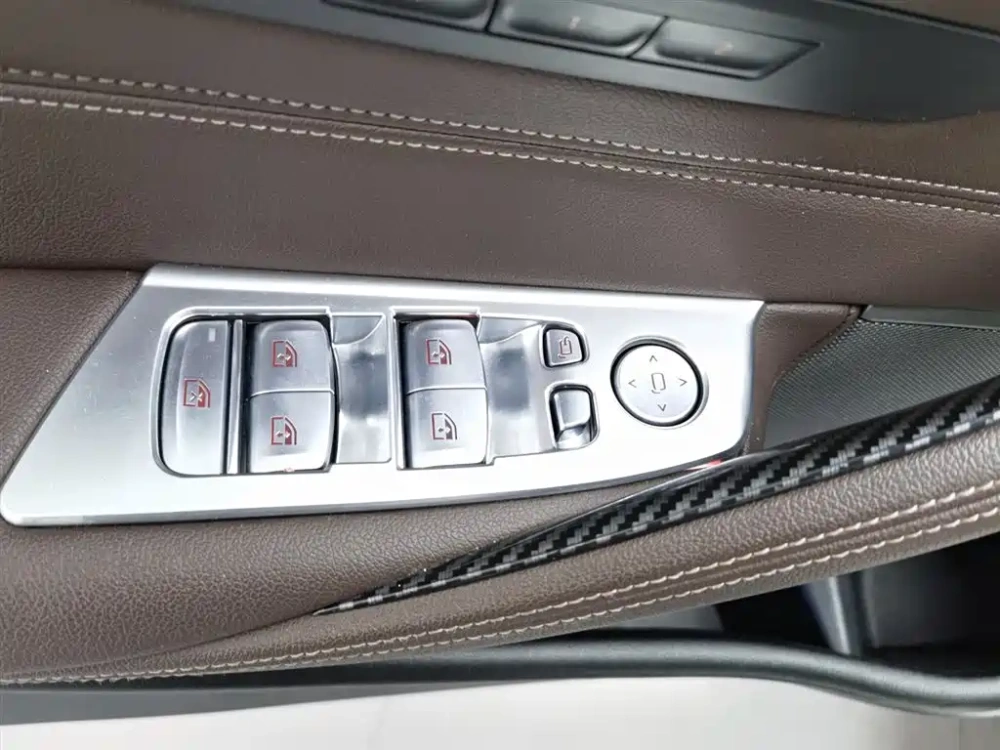 BMW BMW 5 Series 2022 Model Third Facelift 530Li Premium Luxury Package