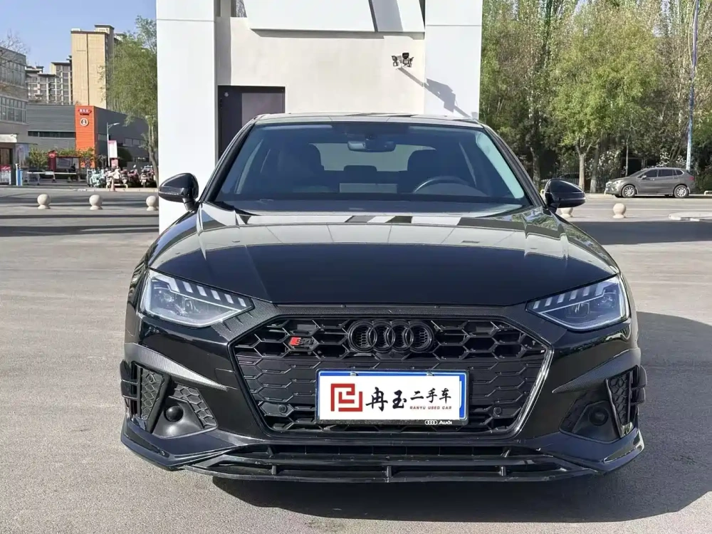 Audi Audi A4L 2023 40 TFSI Luxury Sport