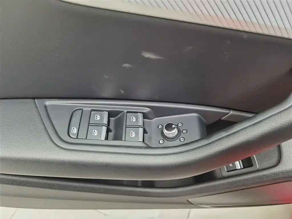 Audi Audi A4L 2017 Plus 40 TFSI Fashion