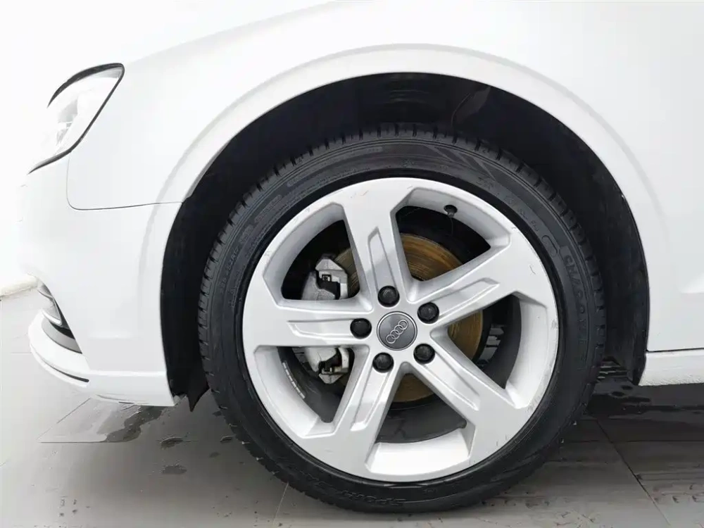 Audi Audi A3 2019 Limousine 35 TFSI Progressive China VI