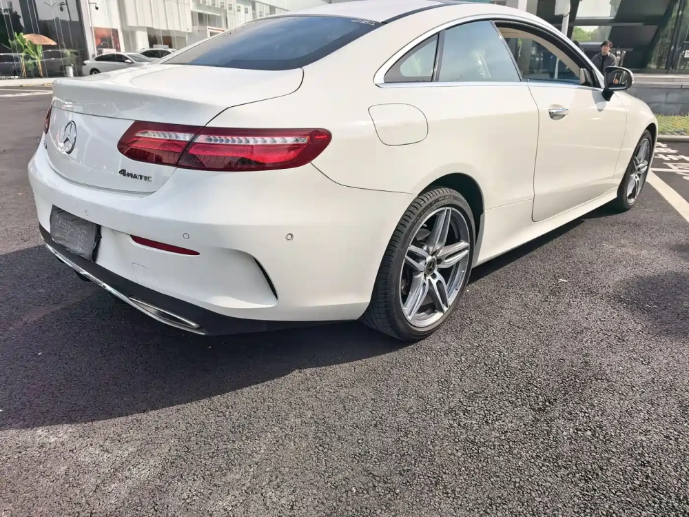 Mercedes-Benz Mercedes-Benz E-Class (Import) 2020 E 260 4MATIC Coupe