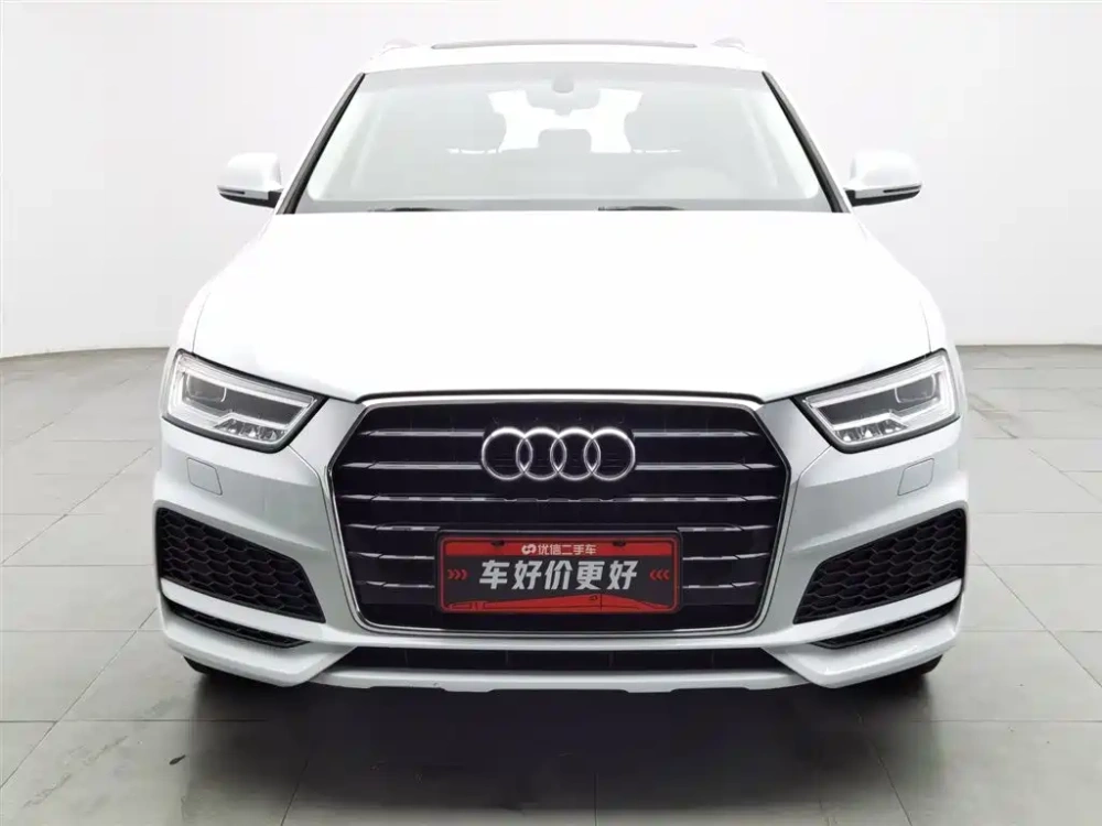 Audi Audi Q3 2018 30 TFSI Fashion Collector's Edition