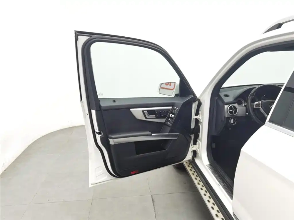 Mercedes-Benz Mercedes-Benz GLK-Class 2015 GLK 260 4MATIC Dynamic Ultimate Edition