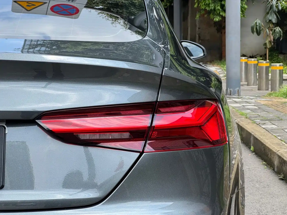 Audi Audi A5 (Import) 2023 Sportback 40 TFSI quattro Luxury Dynamic
