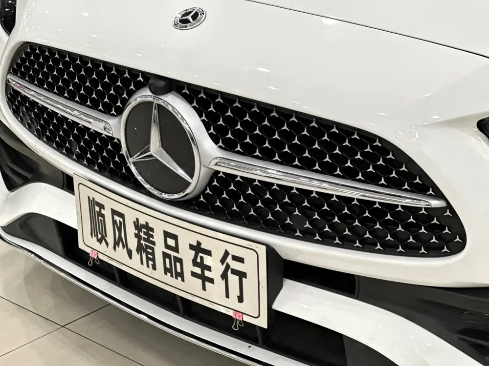 Mercedes-Benz Mercedes-Benz C-Class 2023 Facelift II C 260 L Sport Edition