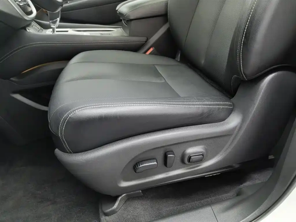 Nissan Murano 2019 2.5L XL 2WD Smart Connect Luxury (China V)