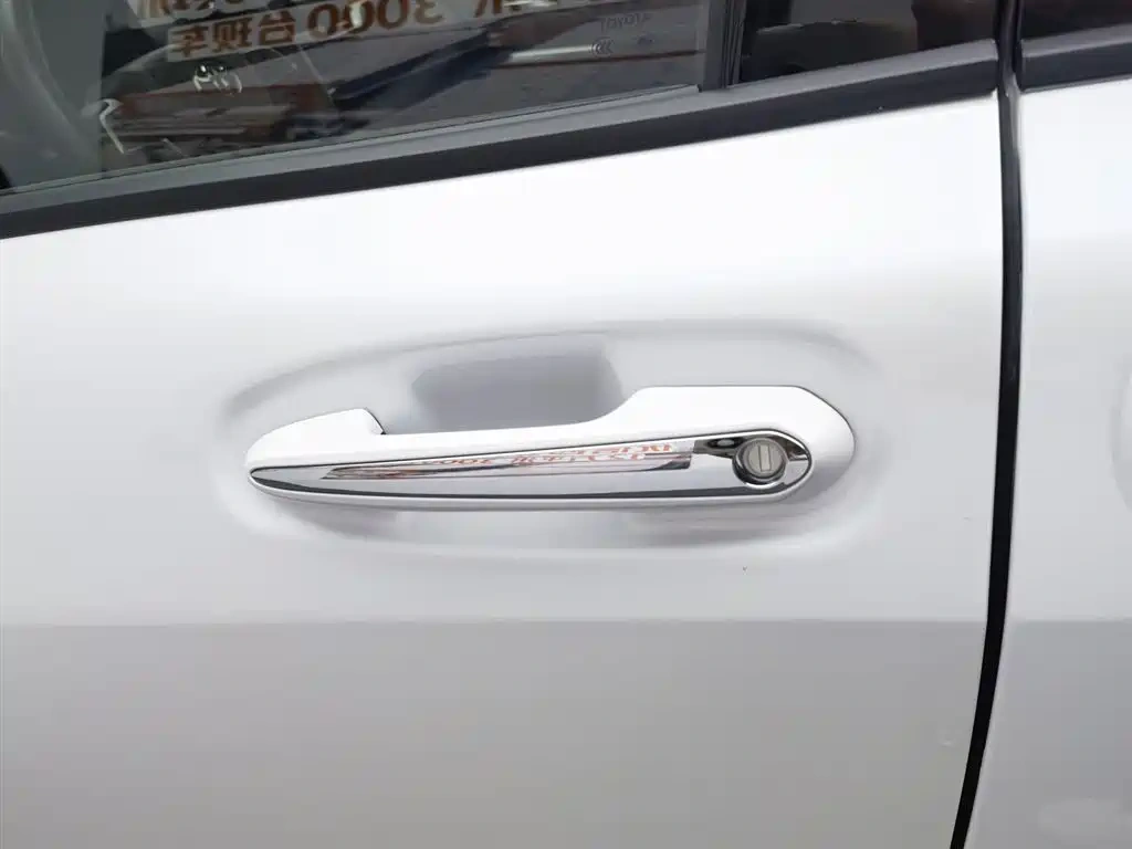 Toyota Toyota Sienna 2021 2.5L Hybrid Platinum Edition