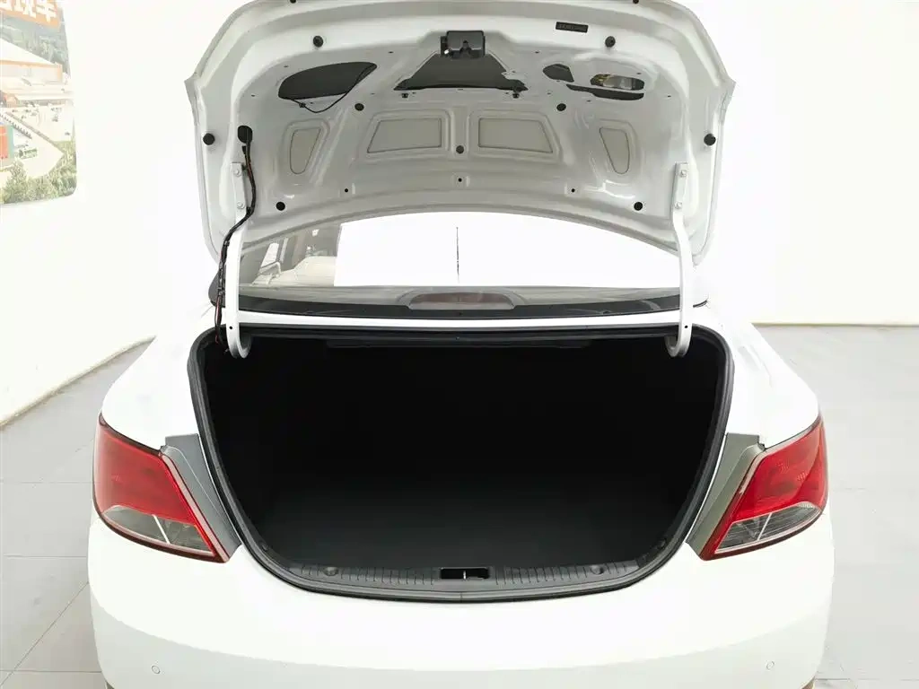 Hyundai Verna 2014 1.4L Automatic Smart GLS