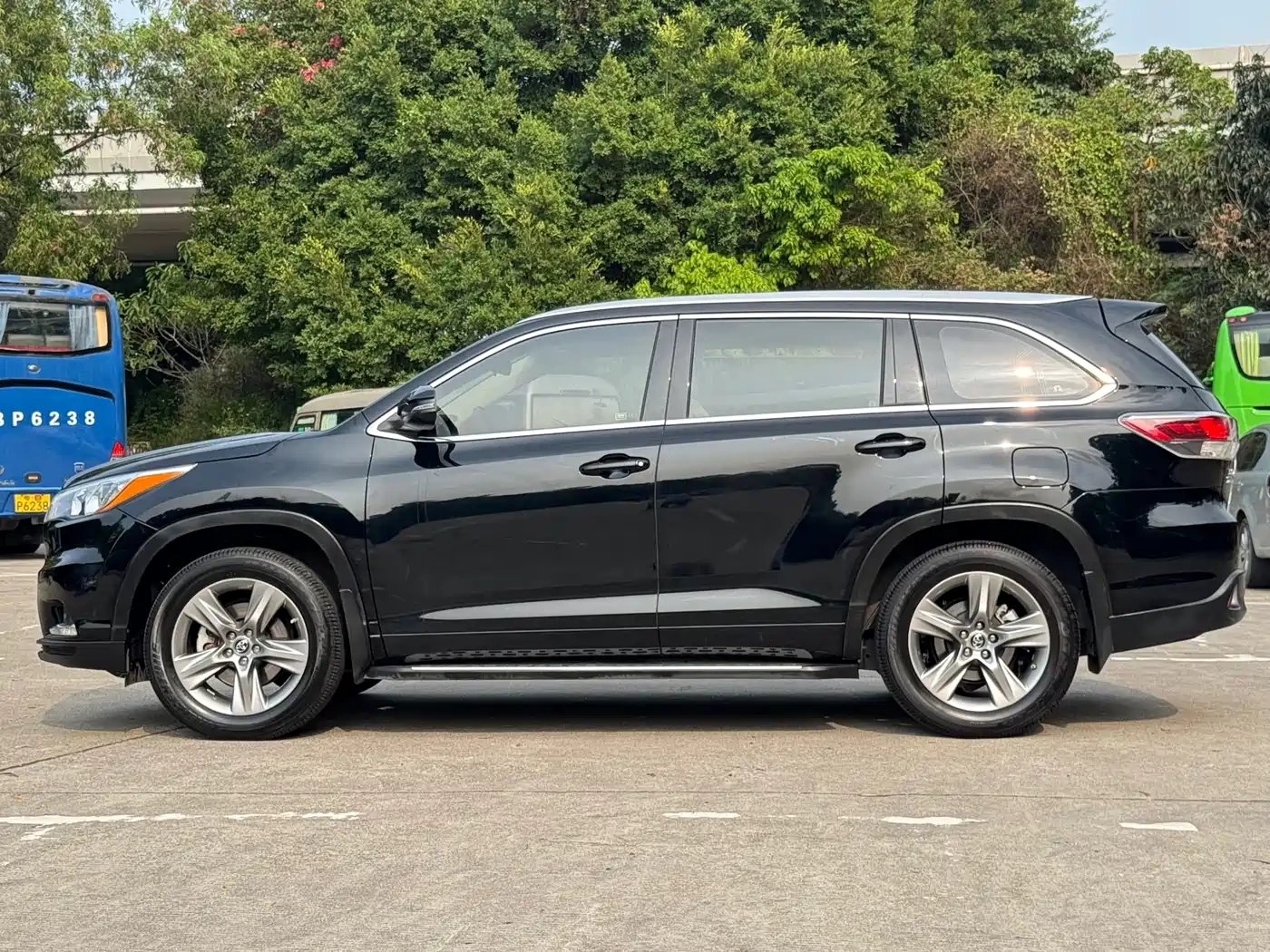Toyota Highlander 2015 2.0T AWD Luxury Edition 7-seater