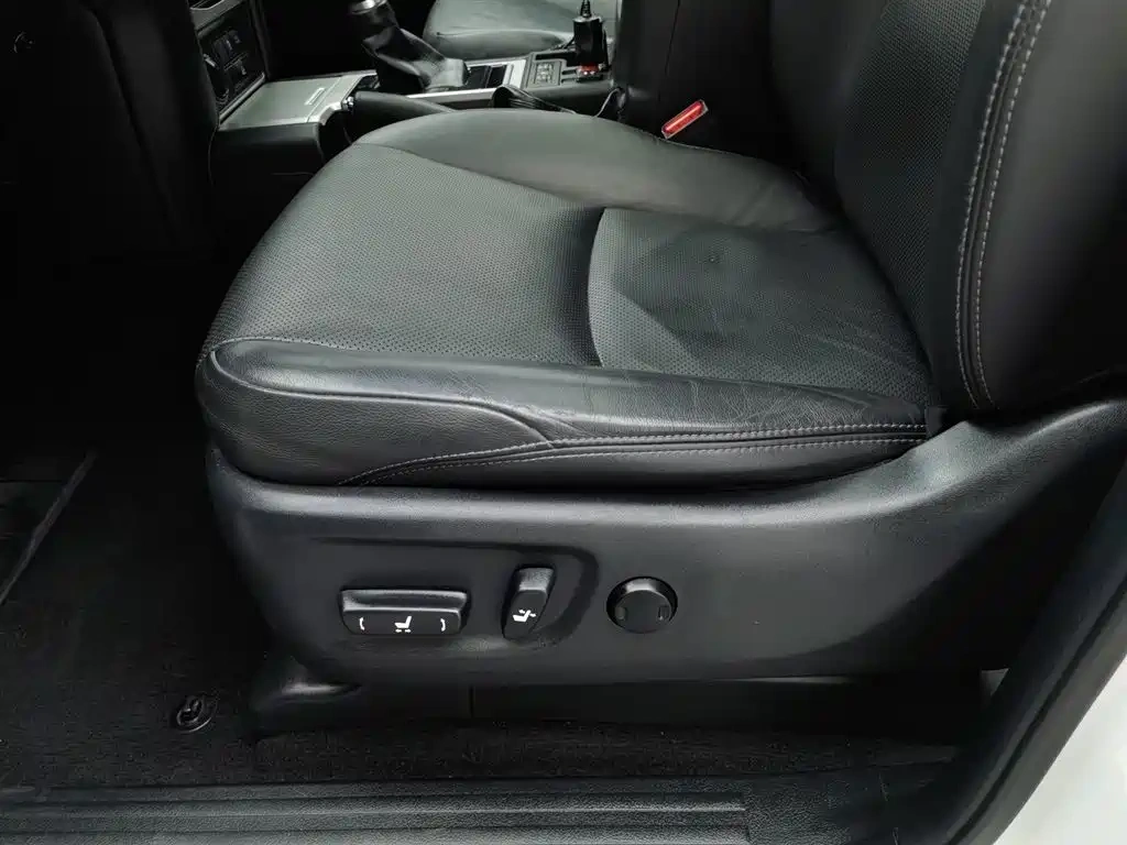 Toyota Prado 2018 3.5L Automatic TX-L Rear-mounted Spare Tire