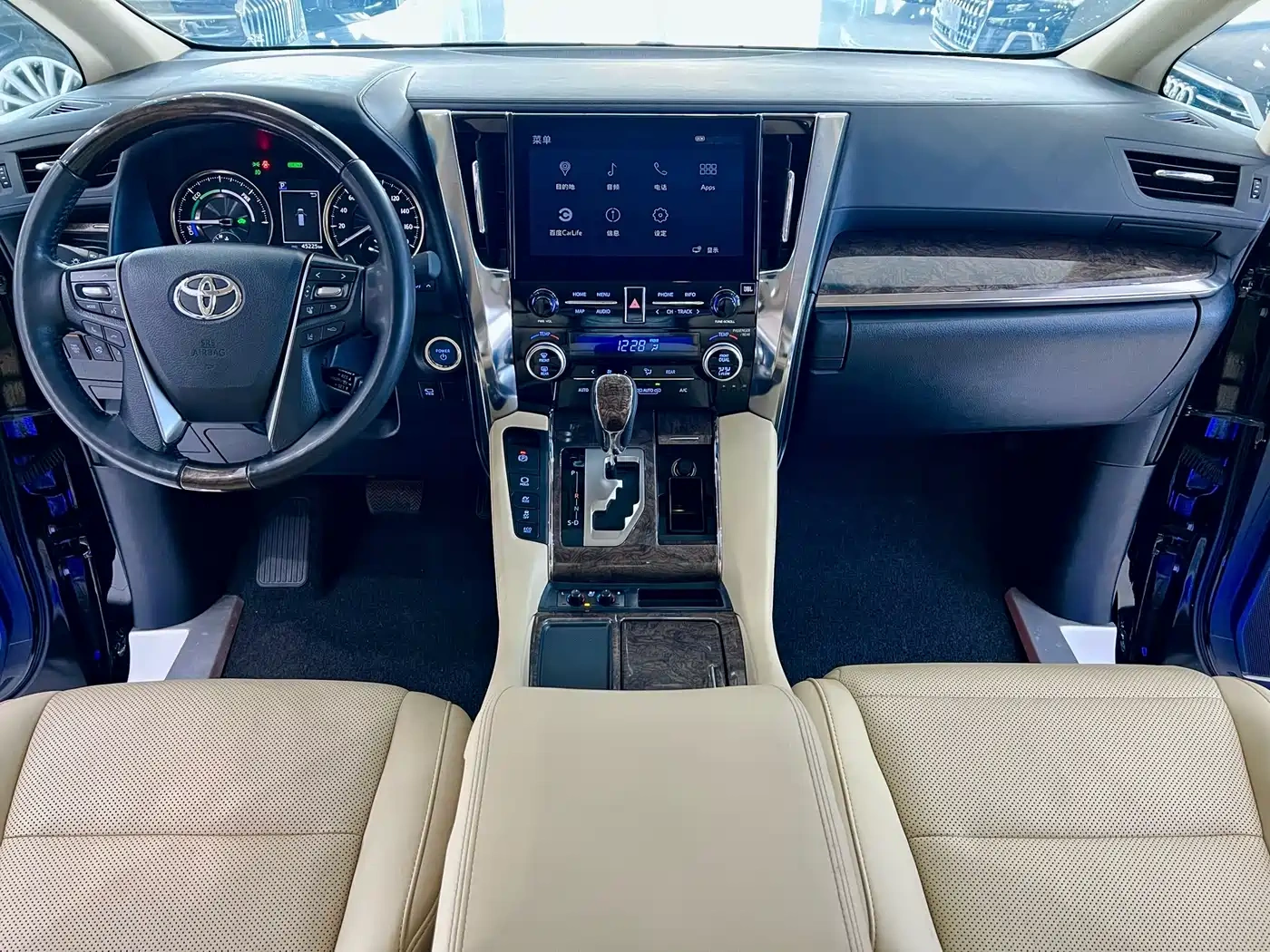 Toyota Alphard 2021 Hybrid 2.5L Premium