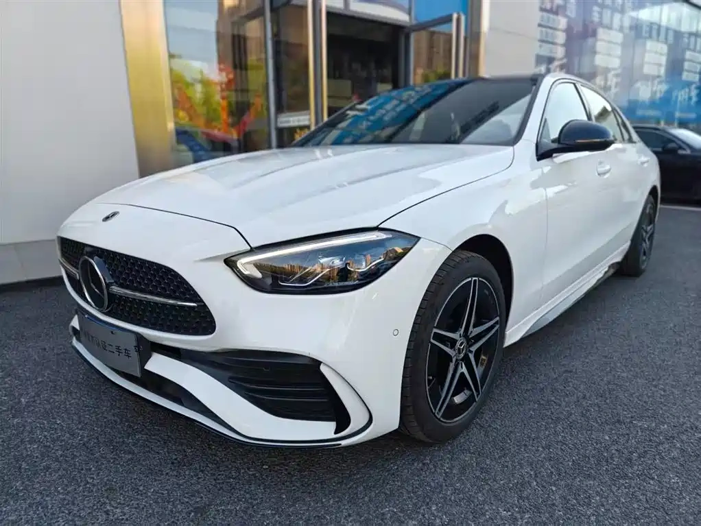 Mercedes-Benz Mercedes-Benz C-Class 2025 C 260 L Night Sport Edition