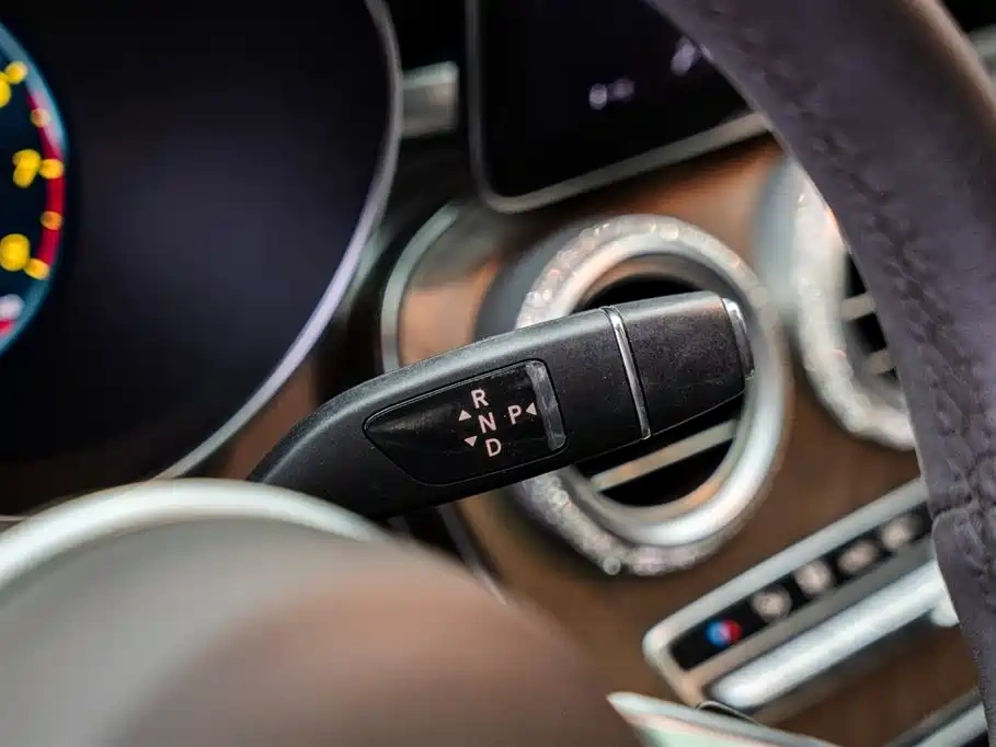 Mercedes-Benz Mercedes-Benz GLC 2022 Model GLC 260 L 4MATIC Luxury Edition