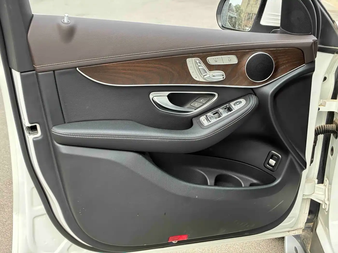 Mercedes-Benz Mercedes-Benz GLC 2021 GLC 260 L 4MATIC Luxury