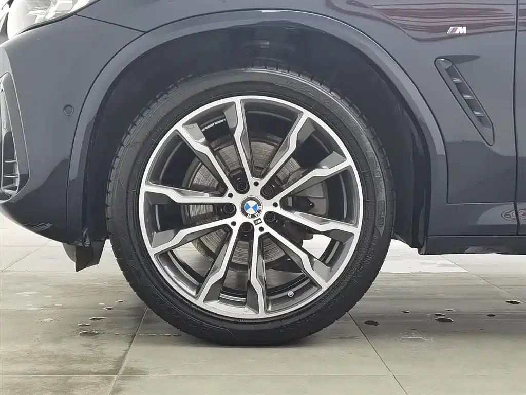 BMW BMW X3 2022 Facelift xDrive30i Leading M Shadow Edition