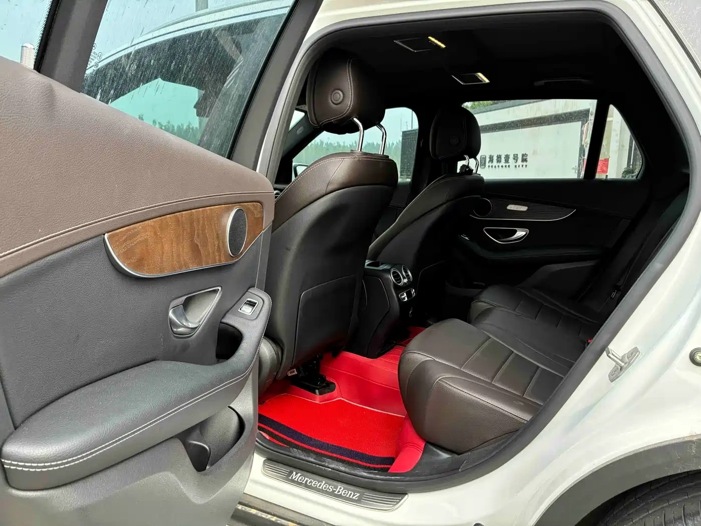 Mercedes-Benz Mercedes-Benz GLC 2021 GLC 260 L 4MATIC Luxury