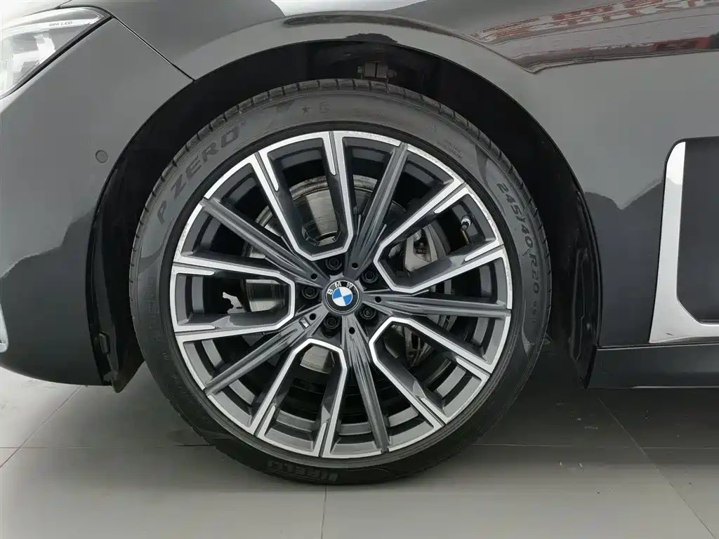 BMW BMW 7 Series 2021 Model 740Li Leading M Sport Package
