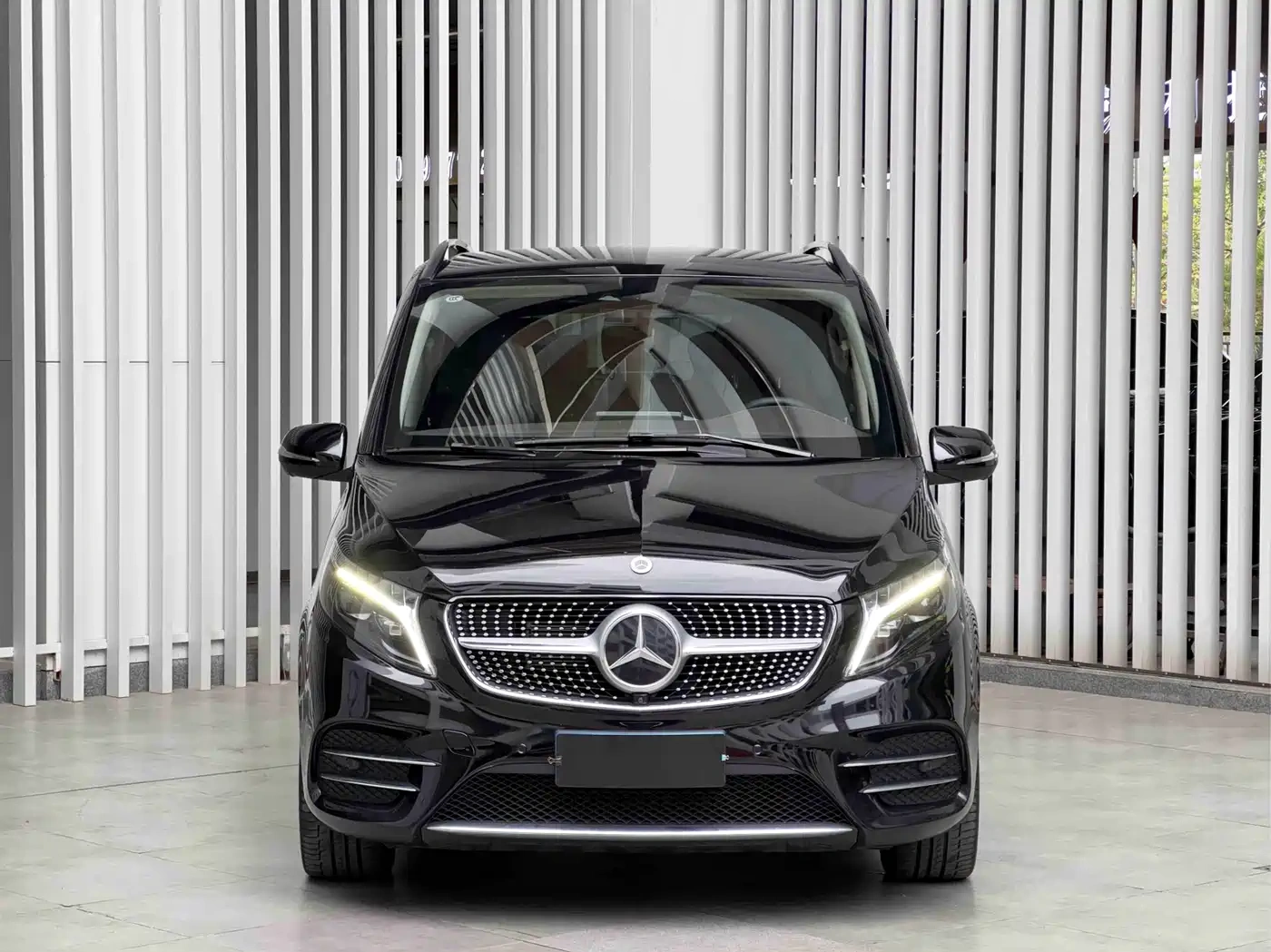 Mercedes-Benz Mercedes-Benz V-Class 2022 V 260 L Long Wheelbase Luxury Edition