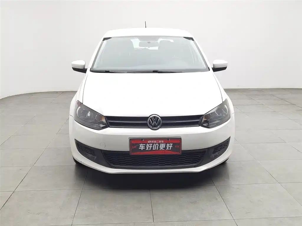 Volkswagen Polo 2011 1.4L Manual Joy Edition