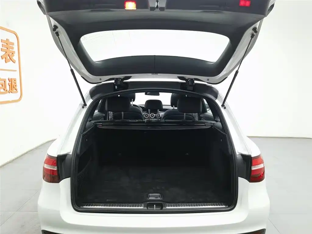 Mercedes-Benz Mercedes-Benz GLC 2019 Model GLC 200 L 4MATIC