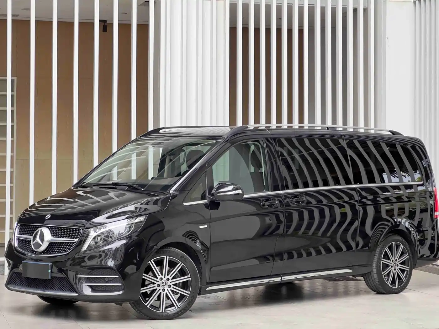 Mercedes-Benz Mercedes-Benz V-Class 2022 V 260 L Long Wheelbase Luxury Edition