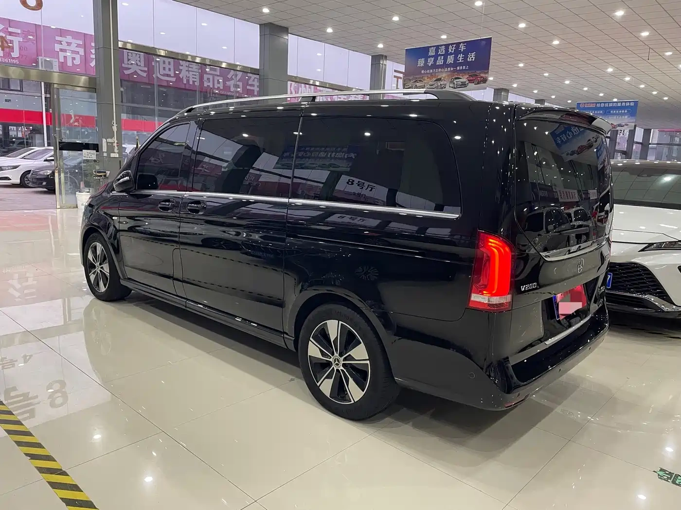 Mercedes-Benz Mercedes-Benz V-Class 2022 V 260 Prestige Edition