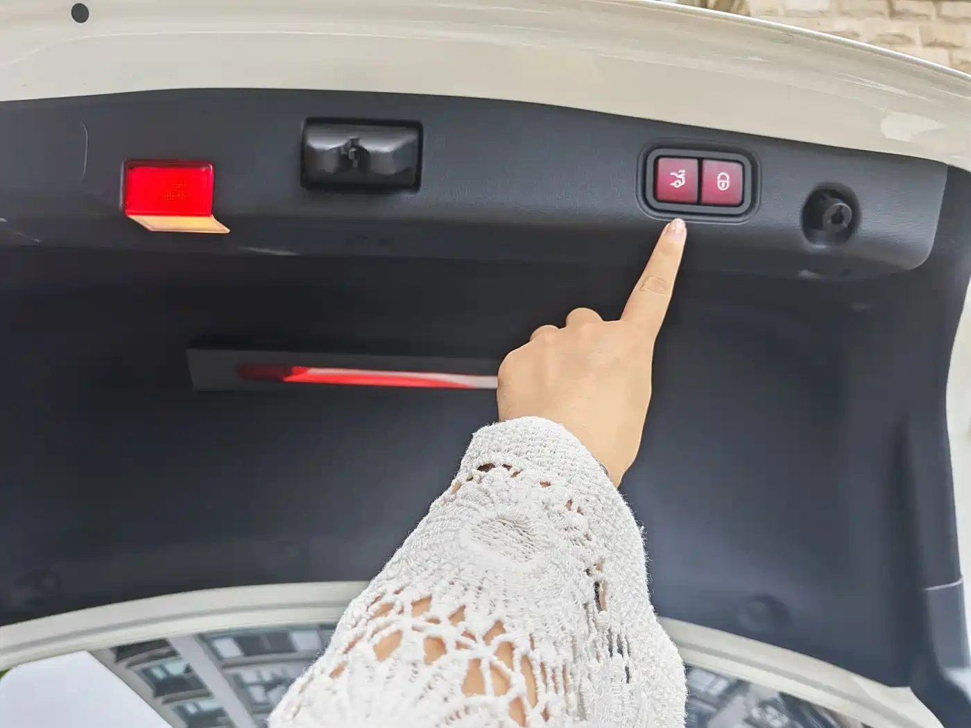 Mercedes-Benz Mercedes-Benz E-Class 2019 Facelift E 300 L Sport Fashion