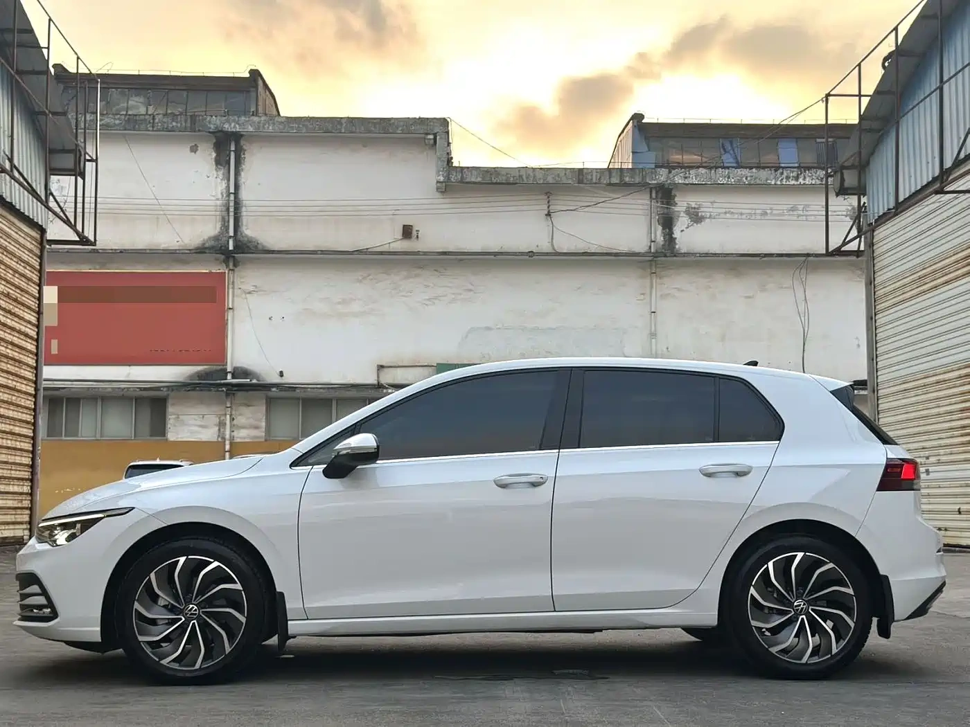 Volkswagen Golf 2023 Facelift 280TSI DSG Pro