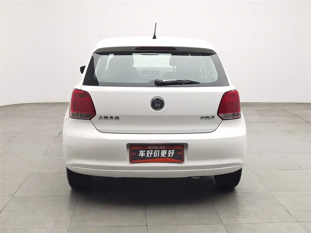 Volkswagen Polo 2011 1.4L Manual Joy Edition