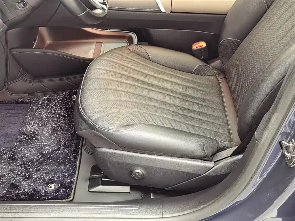 Mercedes-Benz Mercedes-Benz EQS 2022 Model Year Facelift 450+ Luxury Edition