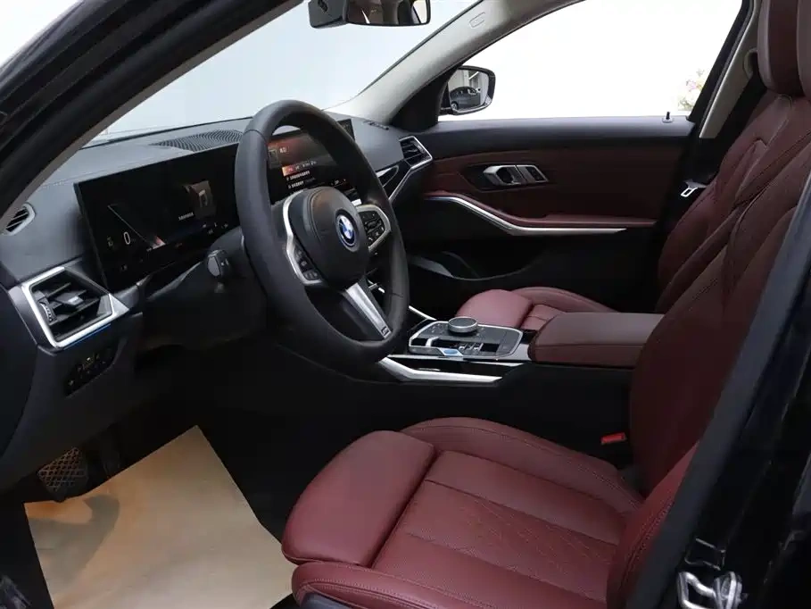 BMW BMW i3 2024 eDrive 35 L