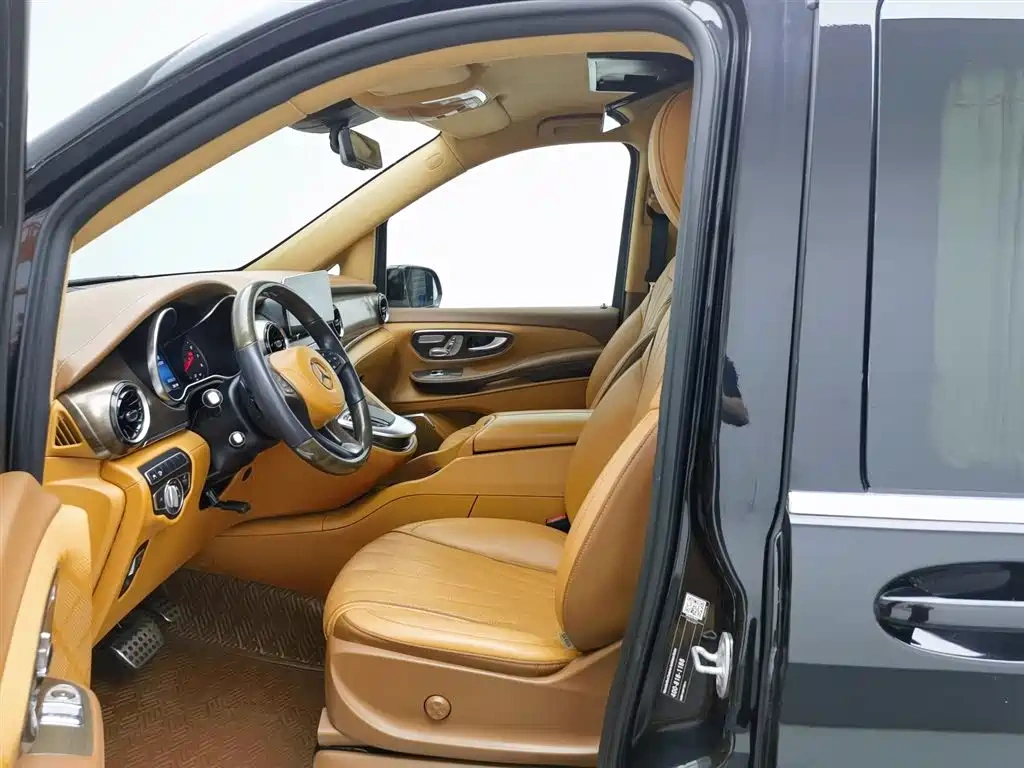 Mercedes-Benz Mercedes-Benz V-Class 2021 V 260 L Long Wheelbase Luxury Edition