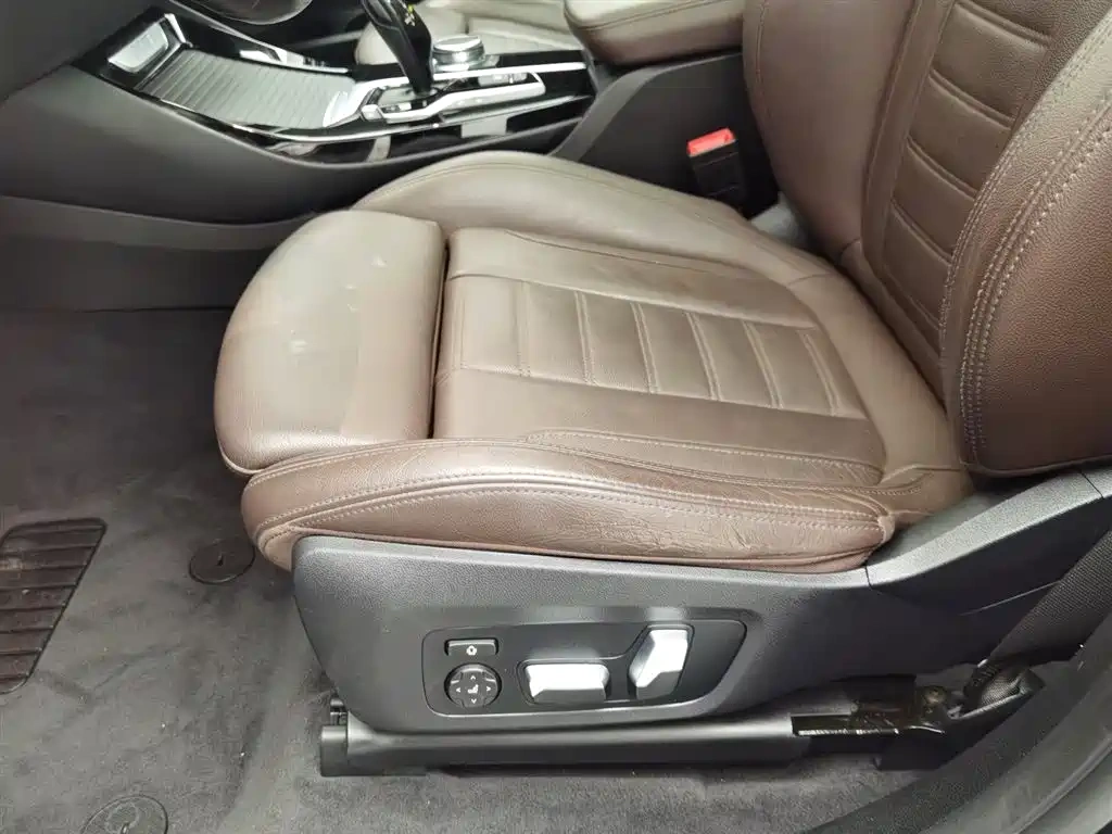 BMW BMW X3 2021 xDrive28i M Sport Package