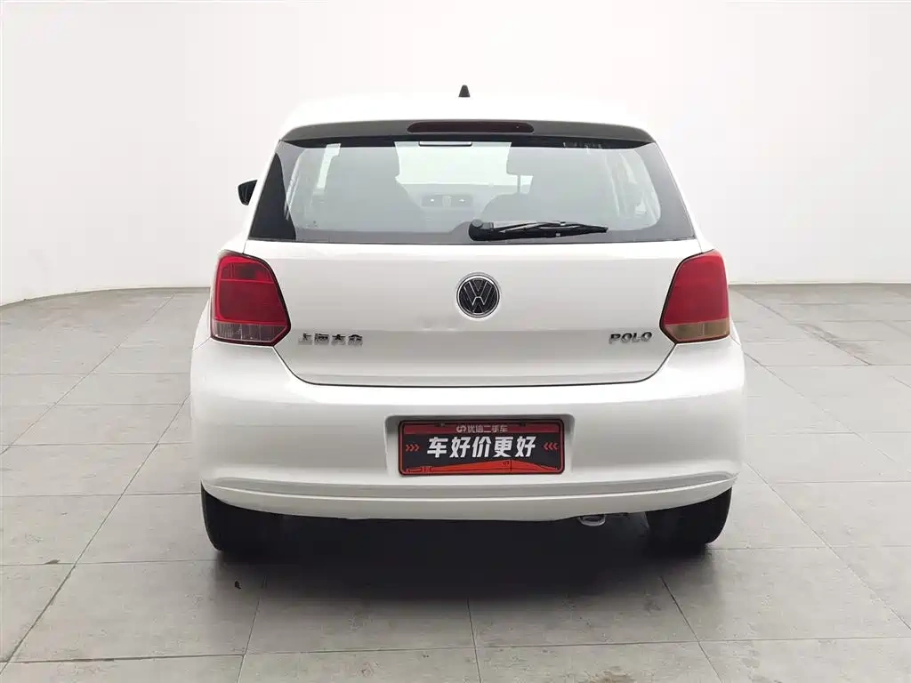 Volkswagen Polo 2011 1.4L Manual Joy Edition