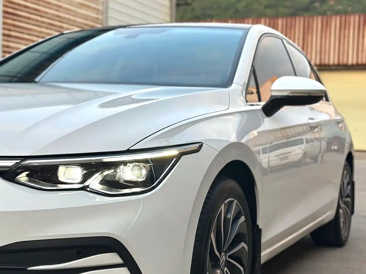 Volkswagen Golf 2023 Facelift 280TSI DSG Pro