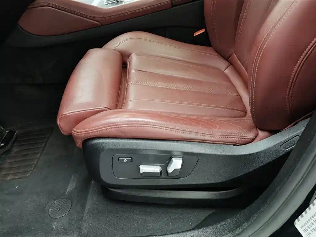 BMW BMW X6 2021 xDrive30i M Sport Package