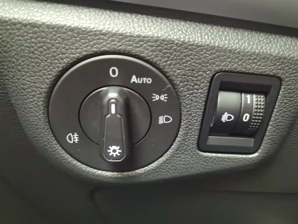 Volkswagen Lavida 2024 Model 1.5L Automatic 5 Million Edition
