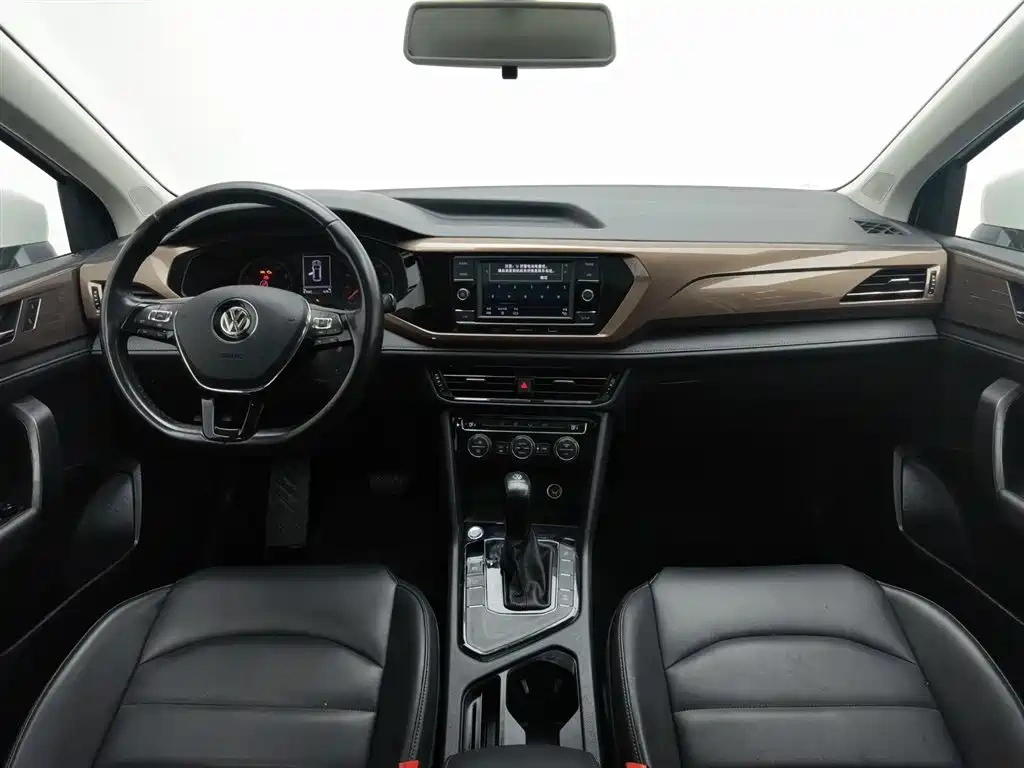 Volkswagen Tharu 2020 280TSI 2WD Comfort Edition China VI