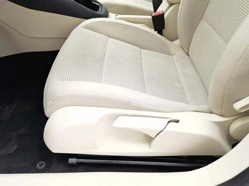 Volkswagen Golf 2010 1.6 Manual Comfort