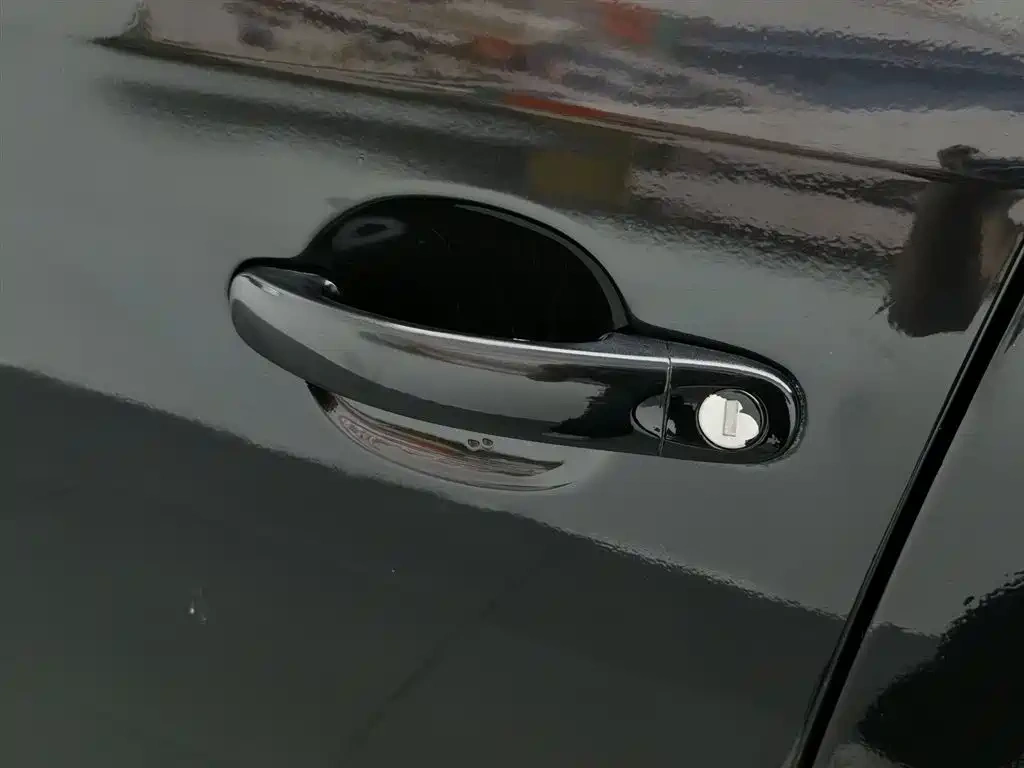 Volkswagen Sagitar 2010 Model 1.4TSI Automatic Technology Edition