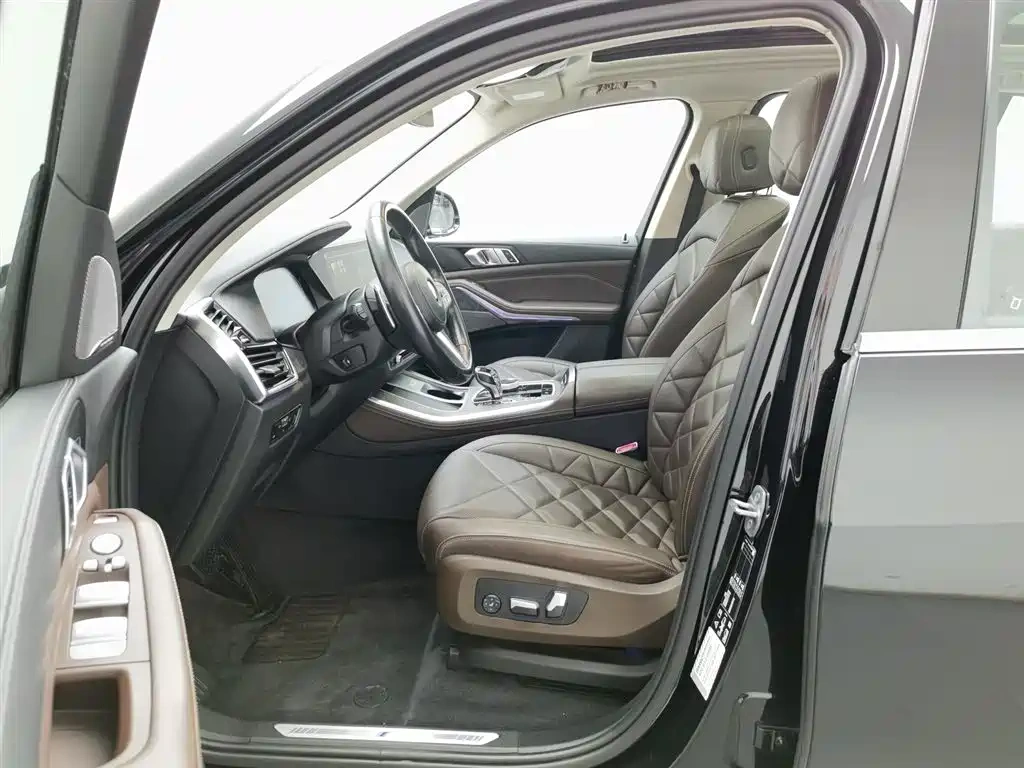 BMW BMW X5 2022 Facelift xDrive 30Li Premium M Sport Package
