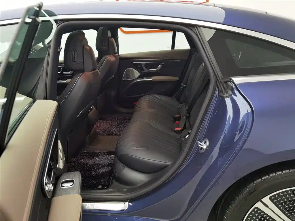 Mercedes-Benz Mercedes-Benz EQS 2022 Model Year Facelift 450+ Luxury Edition