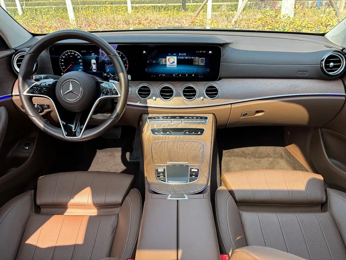 Mercedes-Benz Mercedes-Benz E-Class 2022 Facelift E 300 L Luxury Style