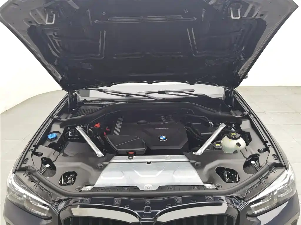 BMW BMW X3 2022 Facelift xDrive30i Leading M Shadow Edition