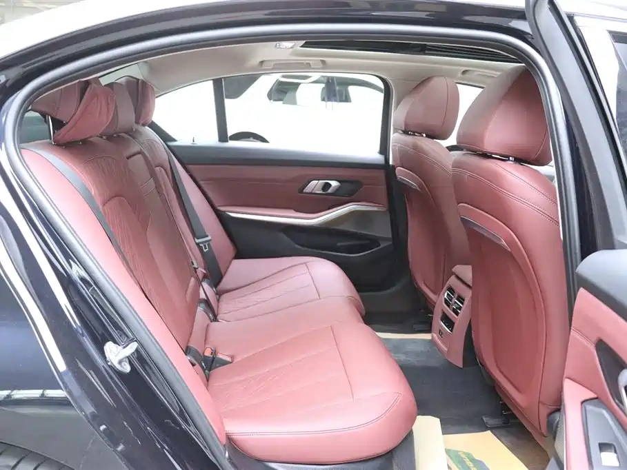 BMW BMW i3 2024 eDrive 35 L
