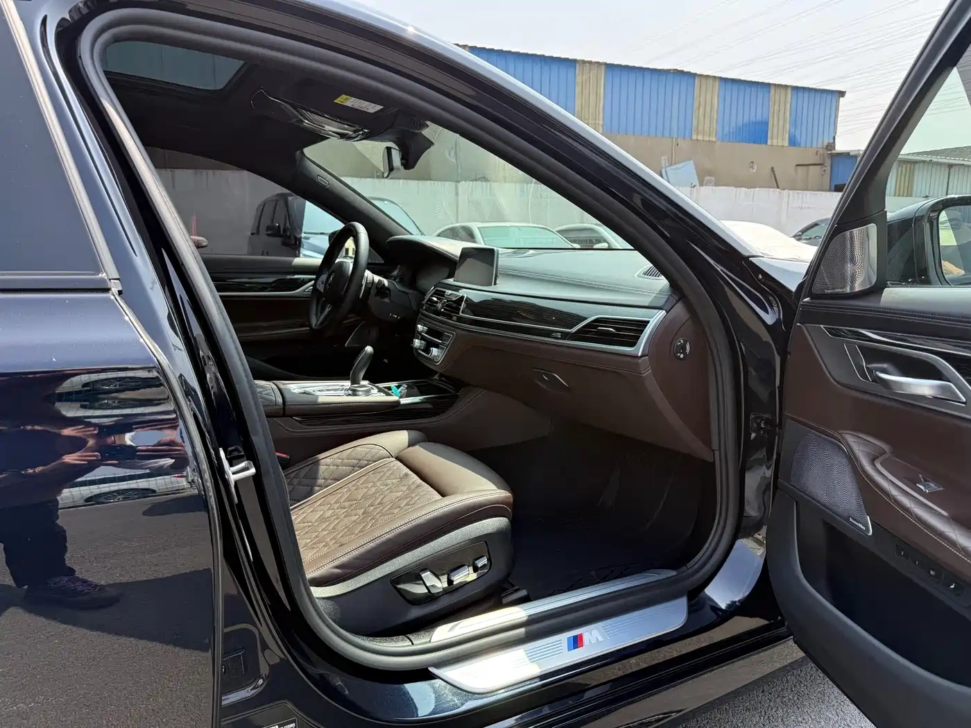 BMW BMW 7 Series 2022 740Li Exclusive M Sport Package