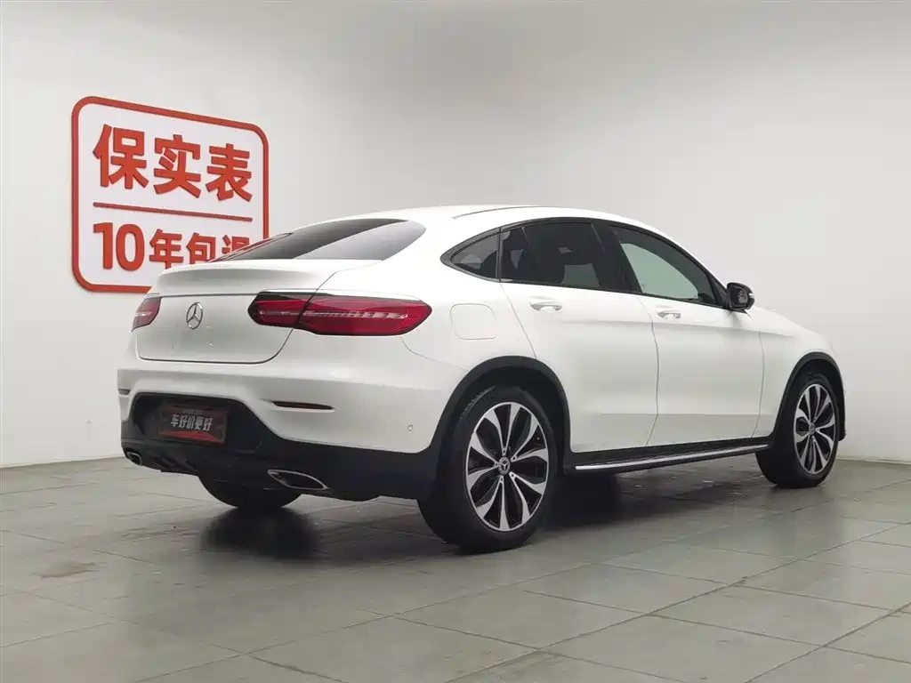 Mercedes-Benz Mercedes-Benz GLC Coupe 2019 GLC 260 4MATIC Coupe SUV