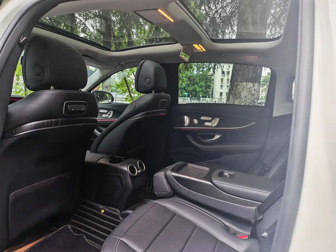Mercedes-Benz Mercedes-Benz E-Class 2019 Facelift E 300 L Sport Fashion