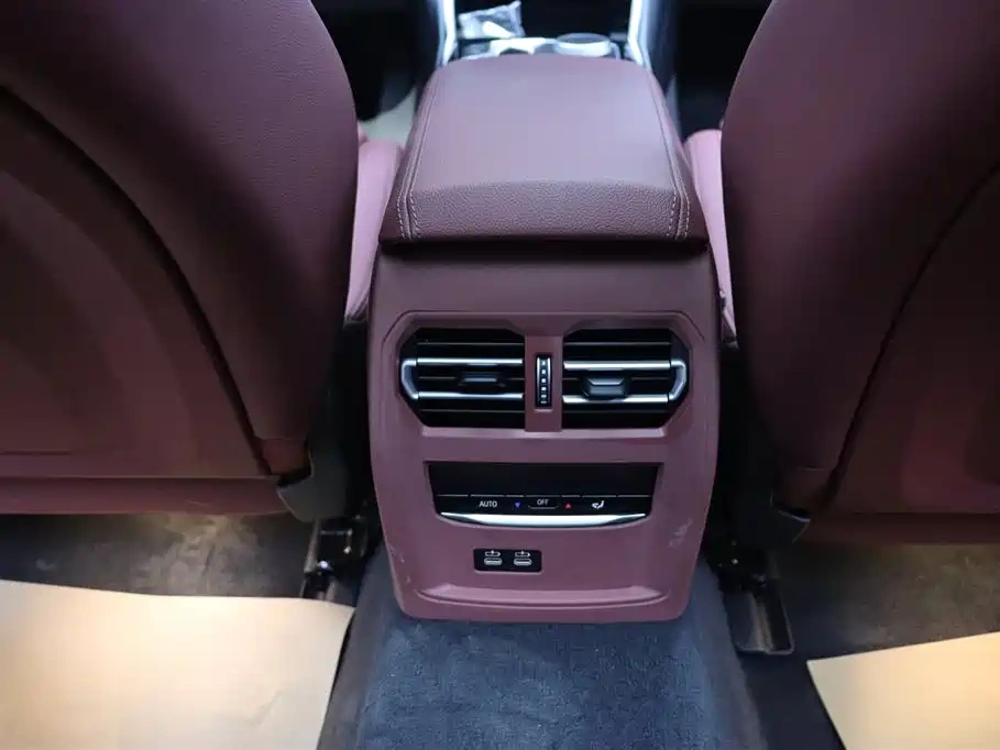 BMW BMW i3 2024 eDrive 35 L